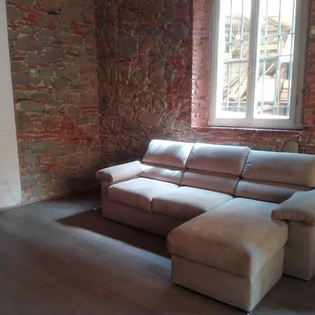 Loft A Apartament Pescia